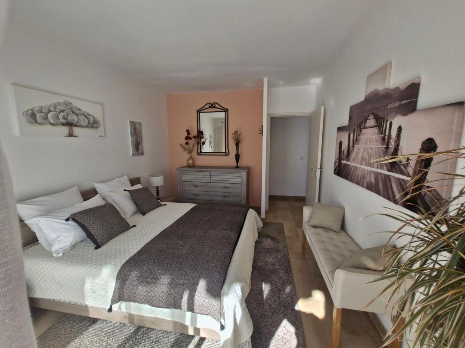 La Villa Des Cedres & Spa Cap D'Agde "Adult Only" Buitenkant foto
