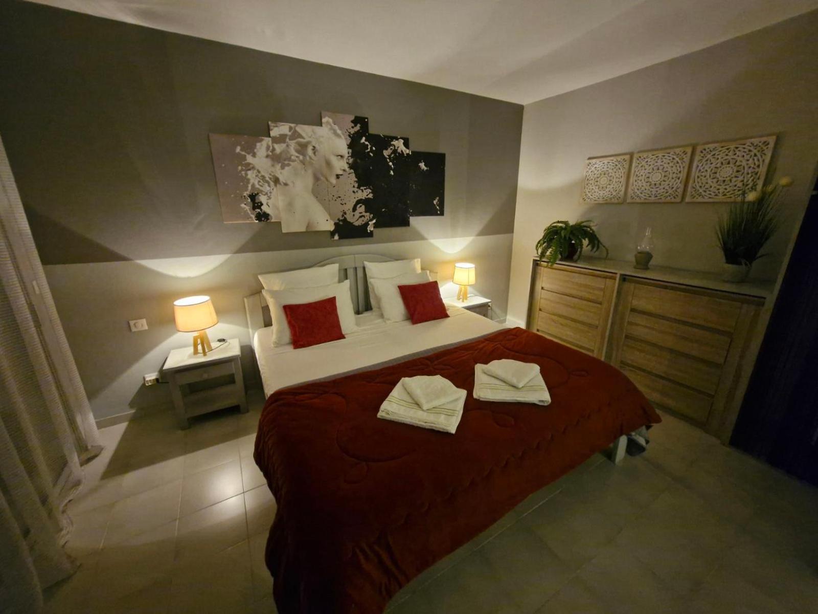 La Villa Des Cedres & Spa Cap D'Agde "Adult Only" Buitenkant foto