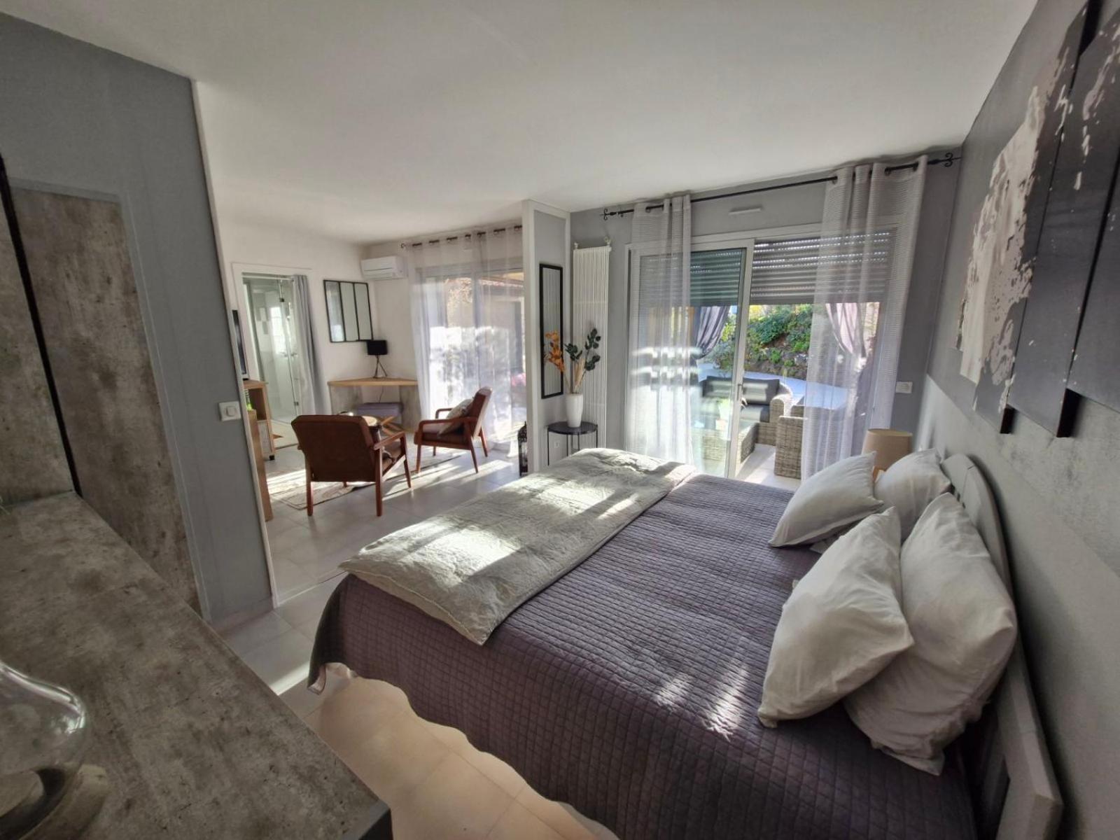 La Villa Des Cedres & Spa Cap D'Agde "Adult Only" Buitenkant foto