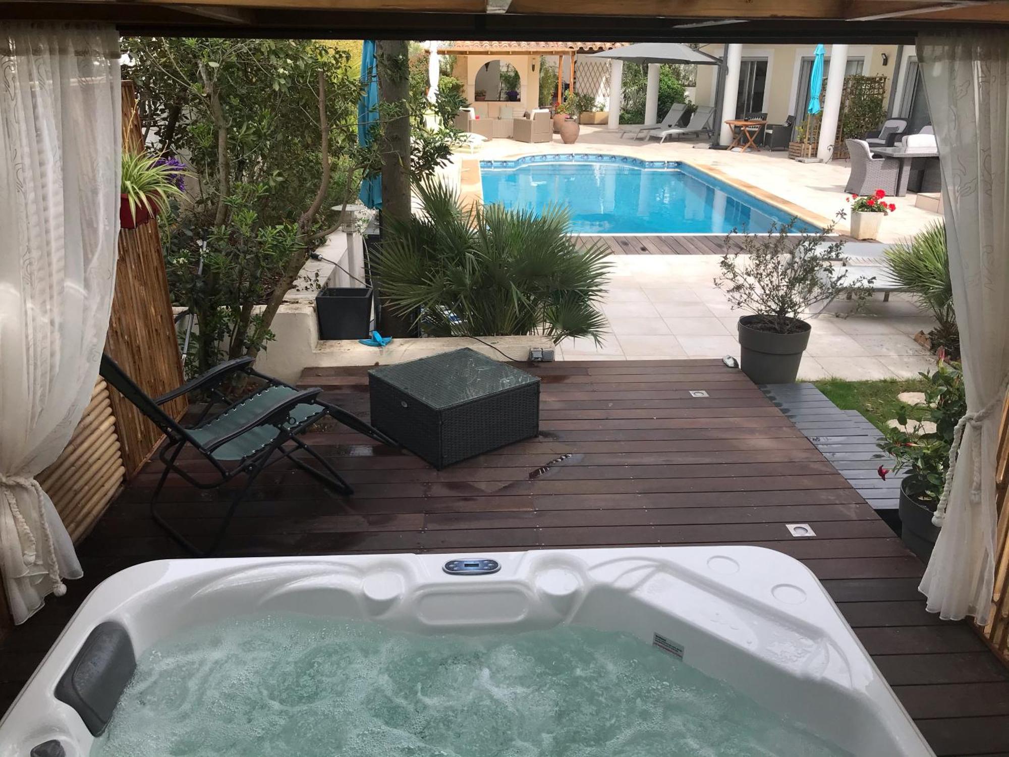La Villa Des Cedres & Spa Cap D'Agde "Adult Only" Buitenkant foto